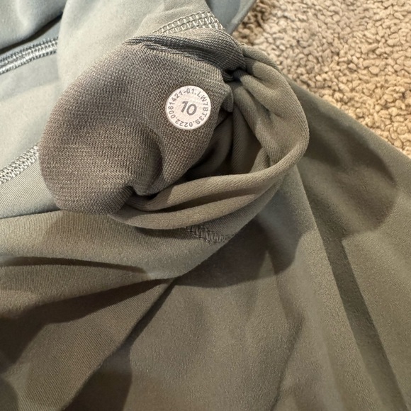 Lululemon Align Short 6” - Picture 4 of 5
